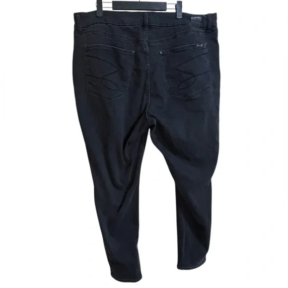 Seven7 Black Denim Jeans with Knee Holes - Picture 3 of 4